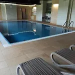 Astrid - Rodzinny 2pok Ap Blisko Morza Parking, Basen Z Sauna W Cenie Apartmán *