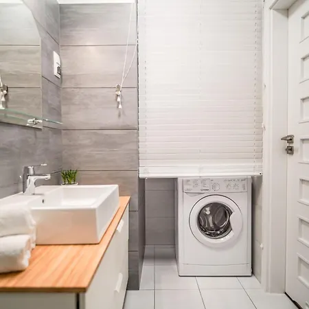 Apartament Lulu - Astrid - Dwupokojowy Blisko Morza - Parking I Basen Z Sauna W Cenie