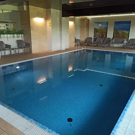 Astrid - Rodzinny 2pok Ap Blisko Morza Parking, Basen Z Sauna W Cenie